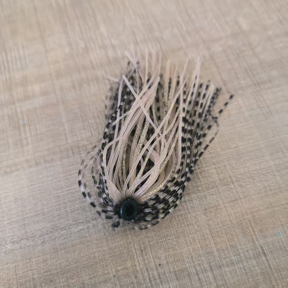 8 Pacchetti da 50 Fili di Sili - Fishing Lure Buzzbait recensione e prezzo
